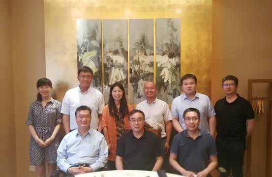 简讯：北京市金融局与球盟会达成合作意向