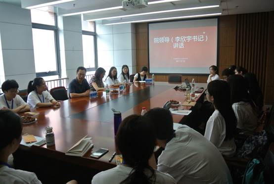 球盟会第一届“全国经济学与管理学优秀老员工夏令营”开营仪式顺利举办