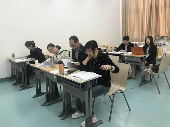 把好论文质量关 提高本科培养质量——球盟会经济系本科生毕业论文答辩工作顺利开展